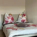 Apartament Schoene Neue 4 Mit Sued-balkon Bis 8 Personen Naumburg (Saale)