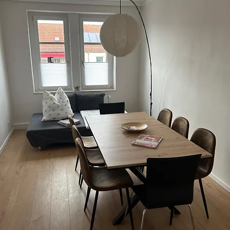 Appartamento Schoene Neue 4 Mit Sued-balkon Bis 8 Personen Naumburg (Saale)