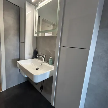 Schoene Neue 4 Mit Sued-balkon Bis 8 Personen Naumburg (Saale)