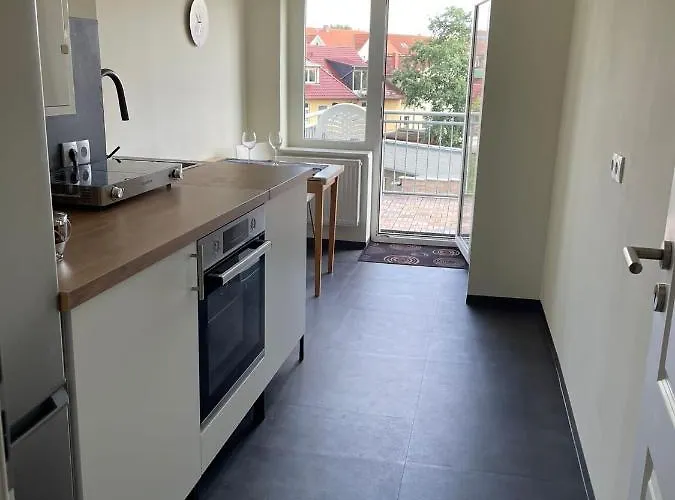 Schoene Neue 4 Mit Sued-balkon Bis 8 Personen Apartman