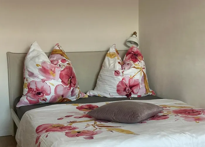 Apartman Schoene Neue 4 Mit Sued-balkon Bis 8 Personen Naumburg